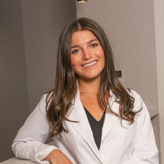 Dr. Melena Planzos